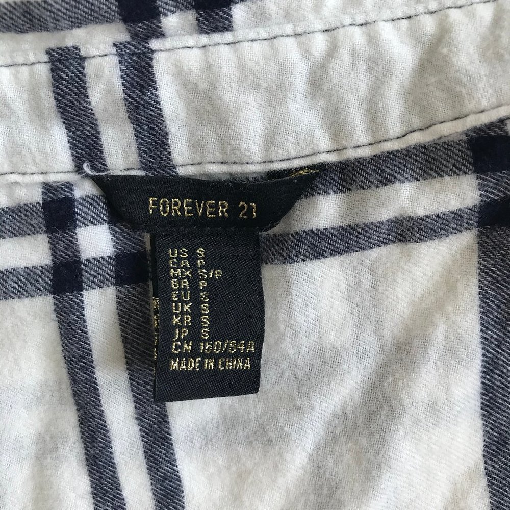 Flannel - Picture 3 of 3